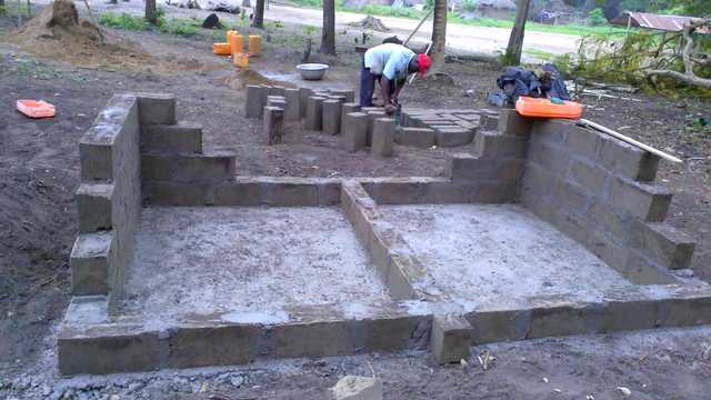 Construction d'un bloc de 2 latrines