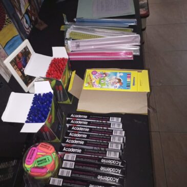 Distribution des fournitures scolaires